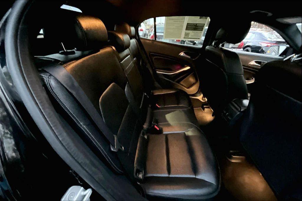 used 2018 Mercedes-Benz GLA 250 car, priced at $17,491