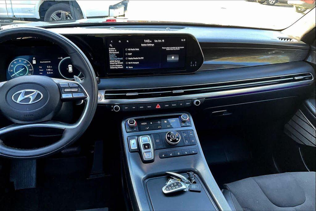 used 2024 Hyundai Palisade car, priced at $40,981