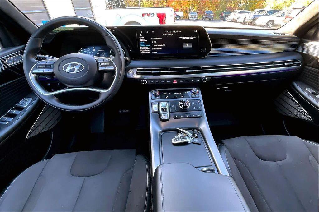 used 2024 Hyundai Palisade car, priced at $40,981
