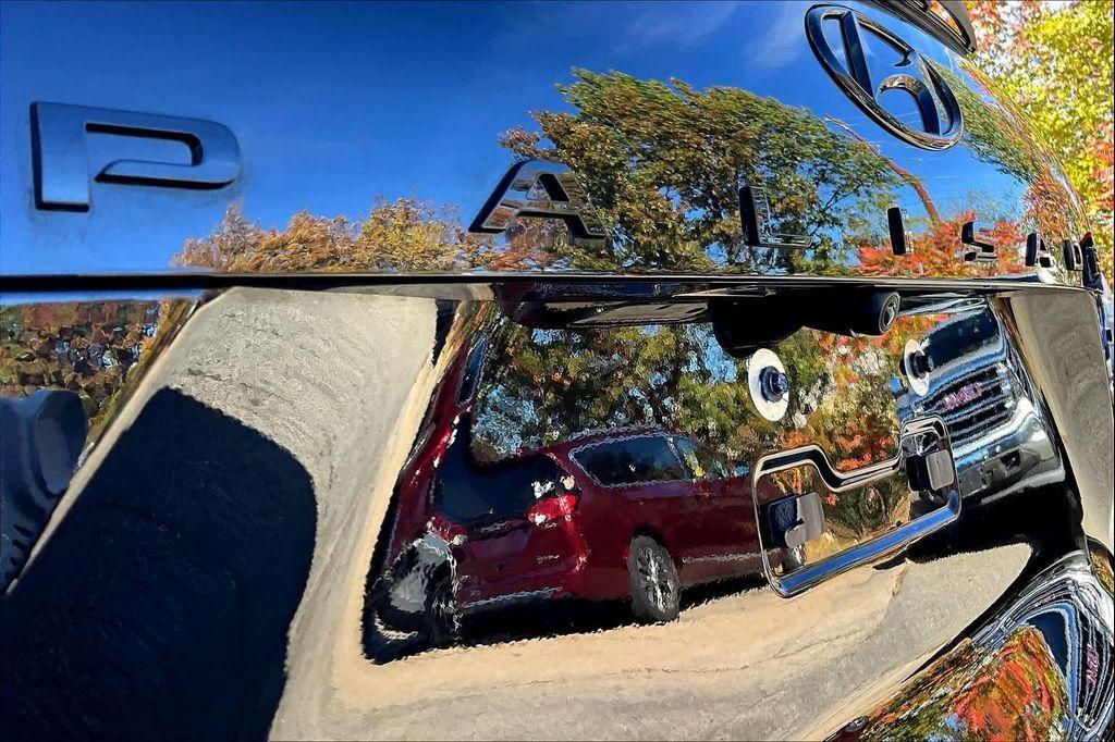 used 2024 Hyundai Palisade car, priced at $40,981