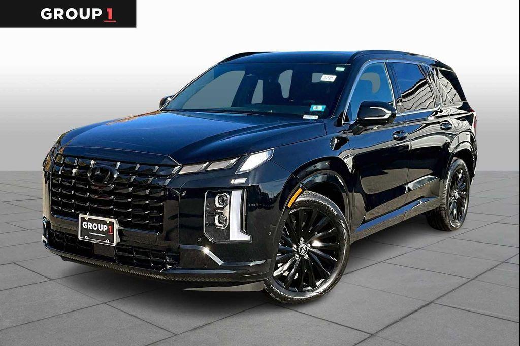 used 2024 Hyundai Palisade car, priced at $40,981