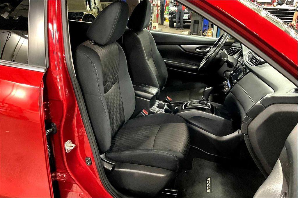 used 2018 Nissan Rogue car, priced at $12,981