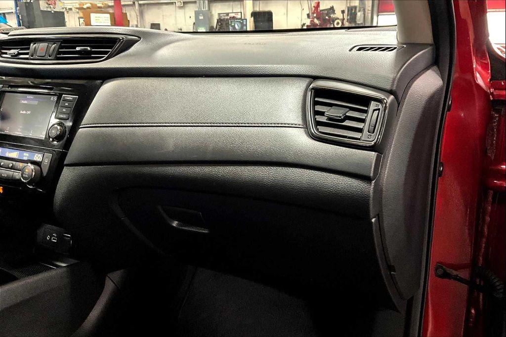 used 2018 Nissan Rogue car, priced at $12,981