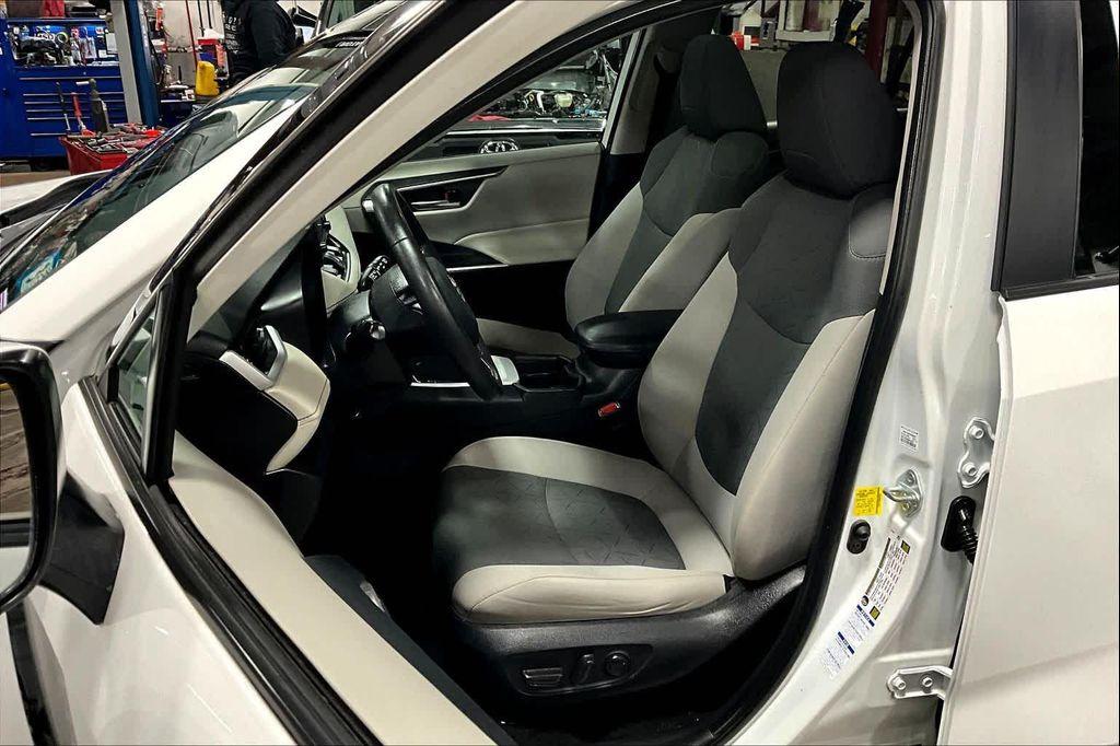 used 2021 Toyota RAV4 car, priced at $25,981