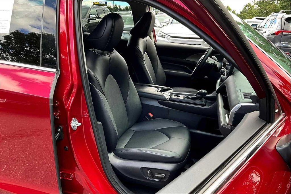used 2024 Toyota Grand Highlander car, priced at $44,992