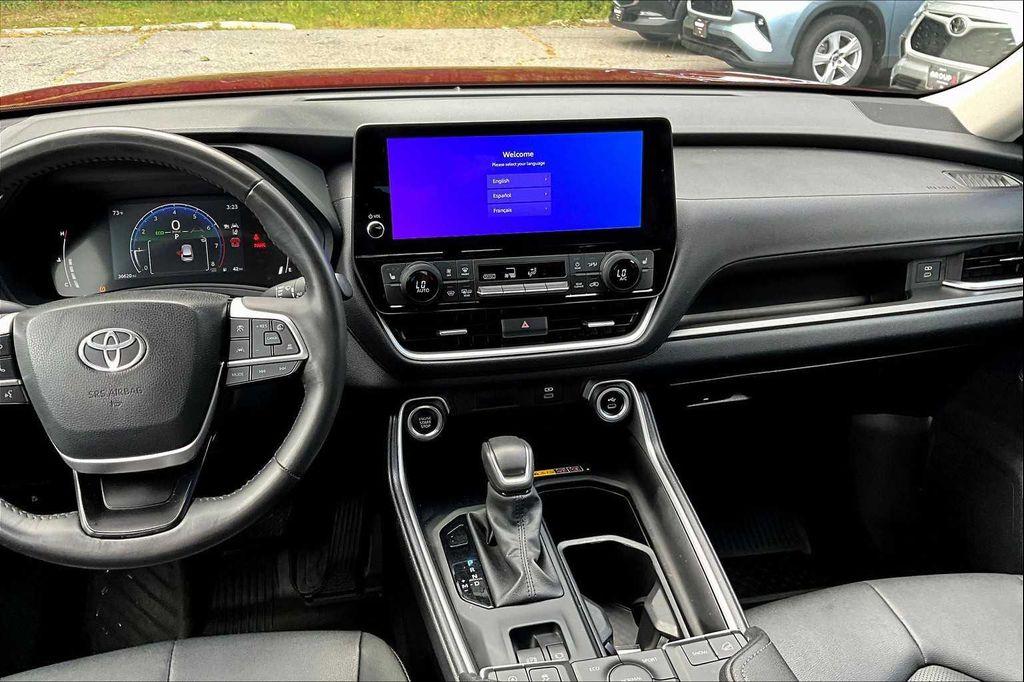 used 2024 Toyota Grand Highlander car, priced at $44,992