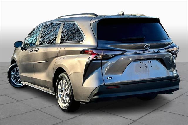 used 2023 Toyota Sienna car, priced at $39,981