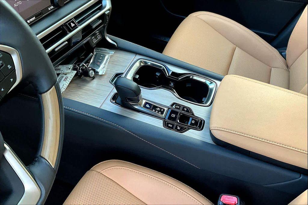 used 2024 Lexus RX 350 car, priced at $52,981