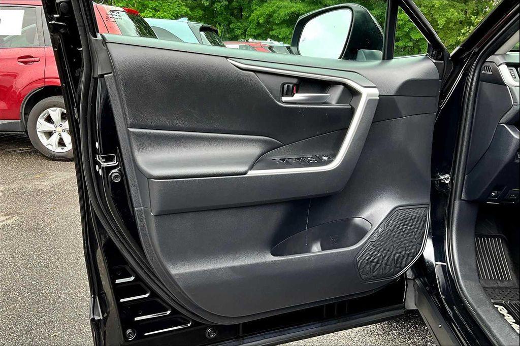 used 2020 Toyota RAV4 Hybrid car, priced at $28,882