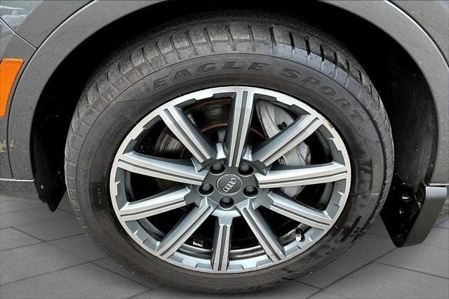 used 2018 Audi Q7 car, priced at $19,491