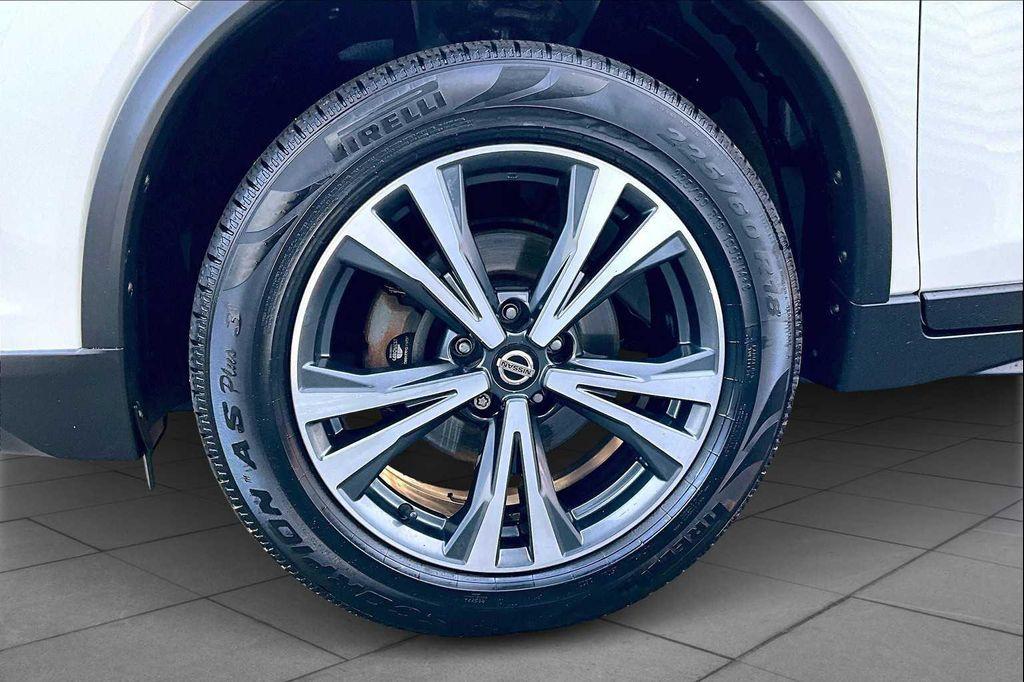used 2019 Nissan Rogue car, priced at $16,491