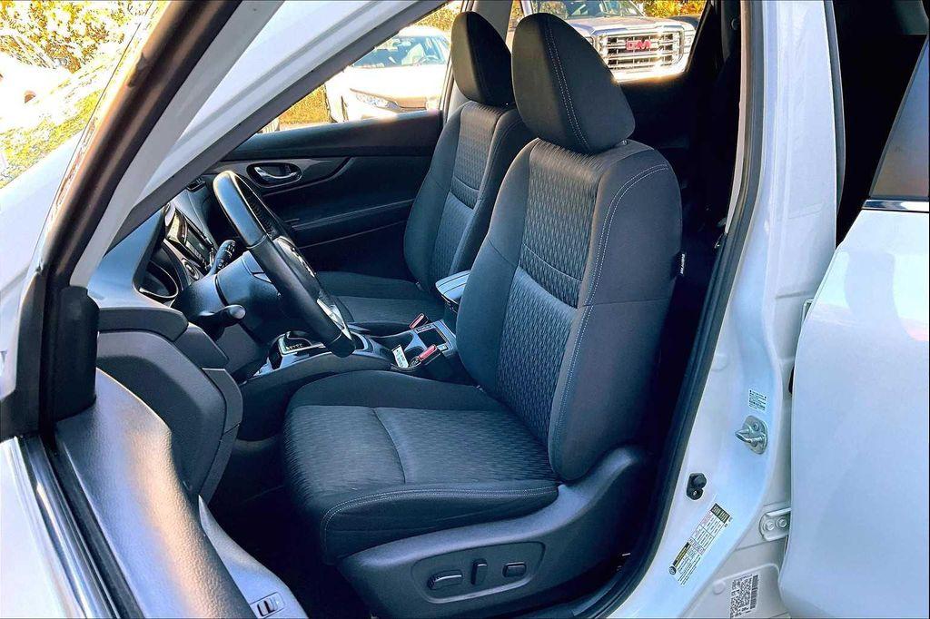 used 2019 Nissan Rogue car, priced at $16,491