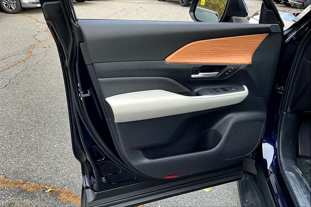 new 2026 Toyota Grand Highlander car, priced at $60,060