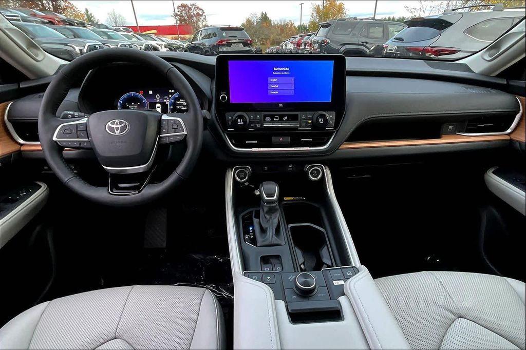 new 2026 Toyota Grand Highlander car, priced at $60,060