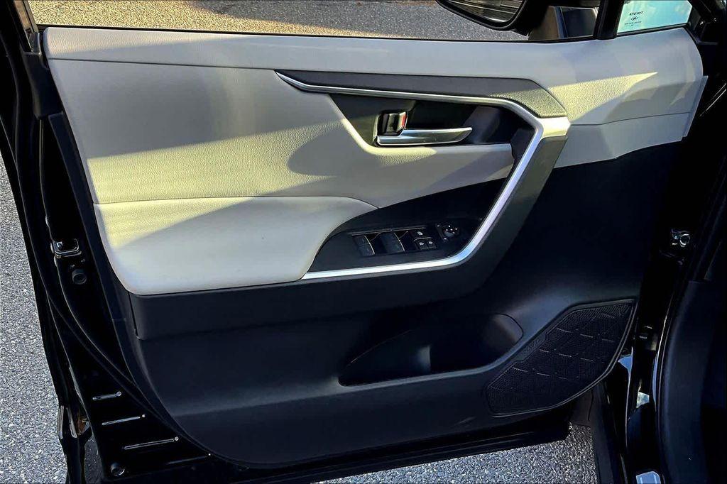 new 2025 Toyota RAV4 car, priced at $37,283