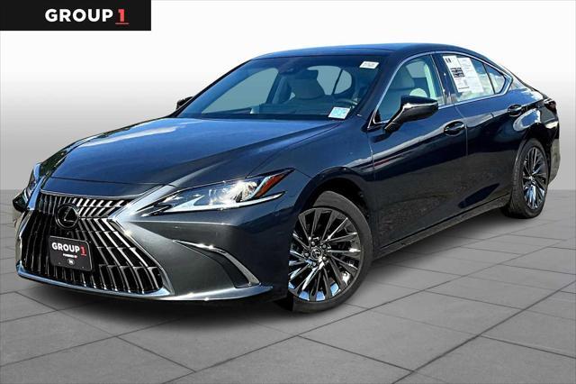 used 2025 Lexus ES 350 car, priced at $47,981