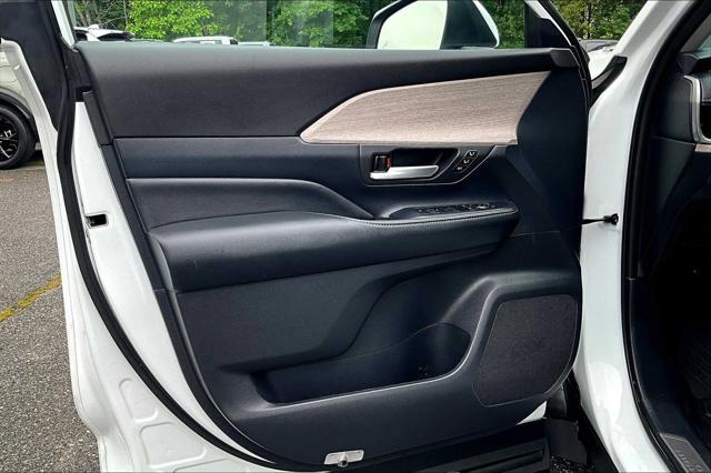 used 2024 Toyota Grand Highlander car, priced at $55,981