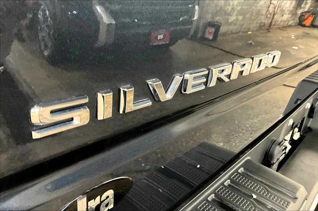 used 2022 Chevrolet Silverado 1500 car, priced at $33,692