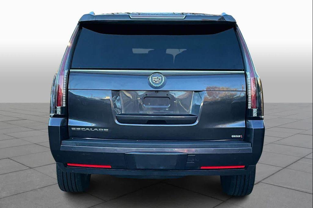 used 2015 Cadillac Escalade car, priced at $20,981