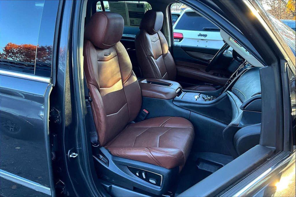 used 2015 Cadillac Escalade car, priced at $20,981