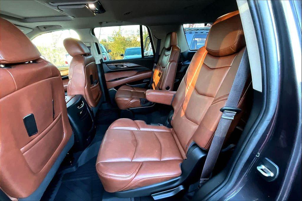 used 2015 Cadillac Escalade car, priced at $20,981