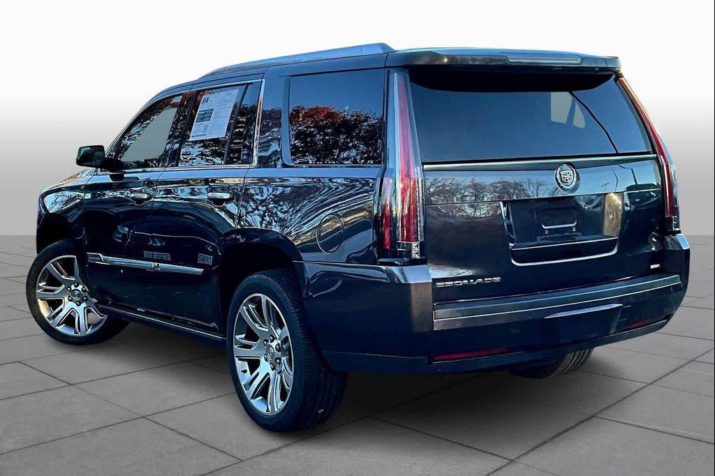 used 2015 Cadillac Escalade car, priced at $20,981