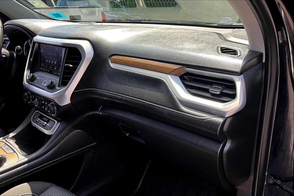 used 2022 GMC Acadia car, priced at $25,222