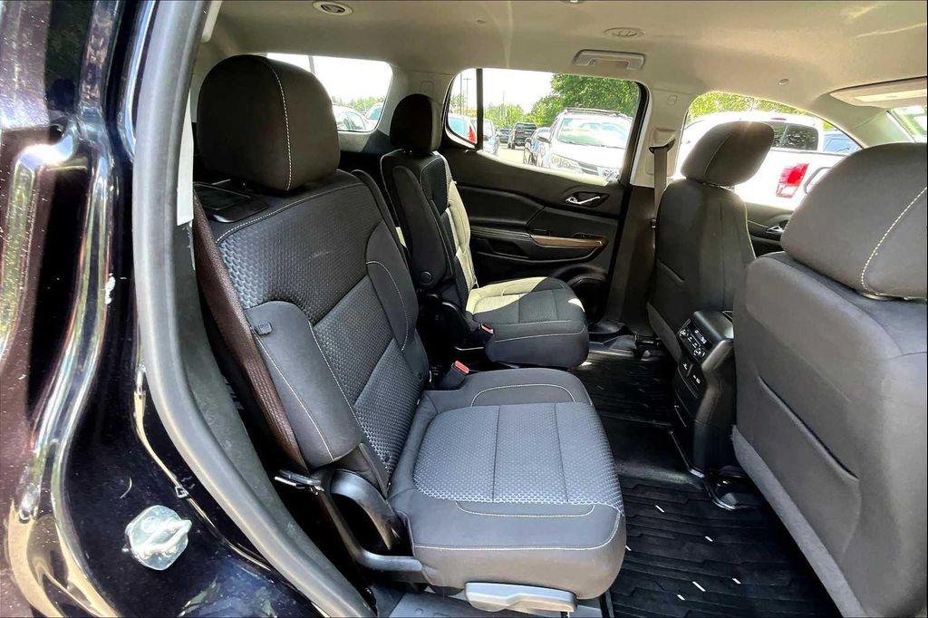 used 2022 GMC Acadia car, priced at $25,222