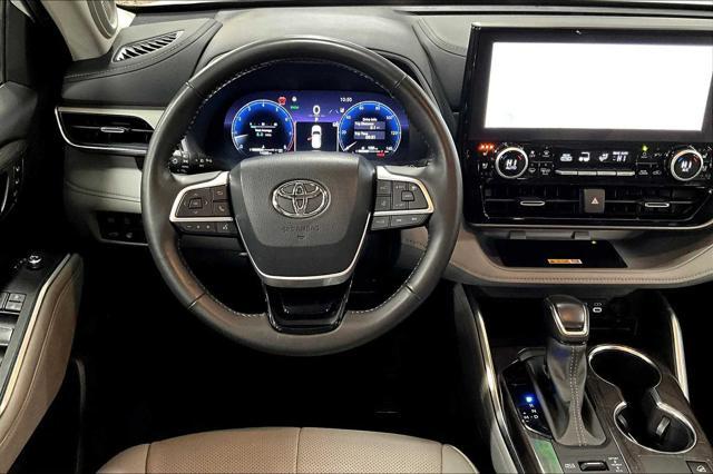 used 2024 Toyota Highlander car, priced at $49,981