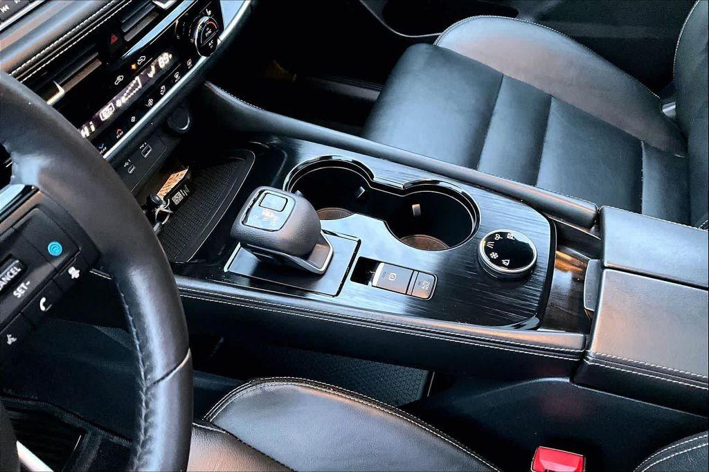 used 2021 Nissan Rogue car, priced at $24,981