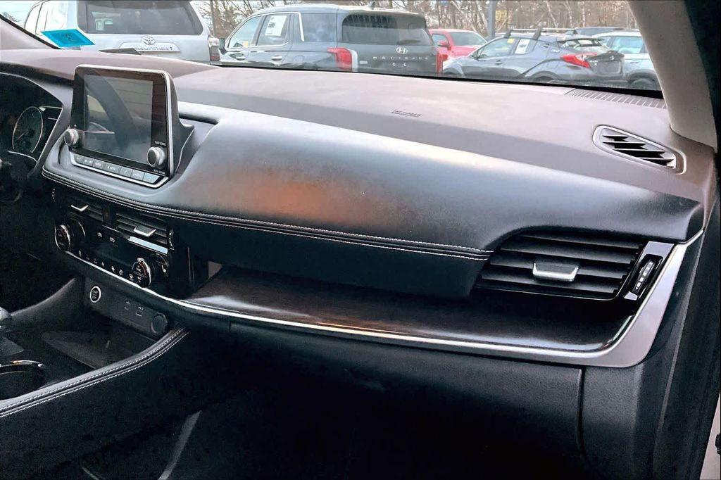 used 2021 Nissan Rogue car, priced at $24,981