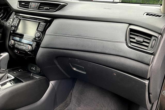 used 2019 Nissan Rogue car, priced at $19,892