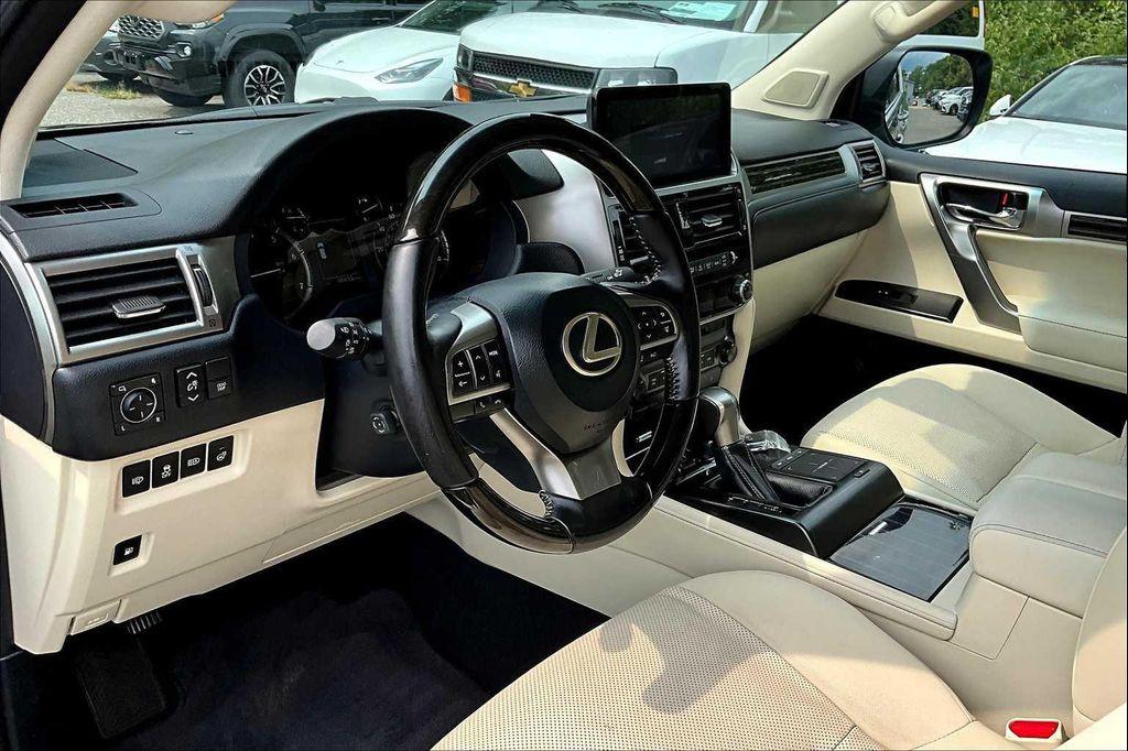 used 2023 Lexus GX 460 car, priced at $56,981