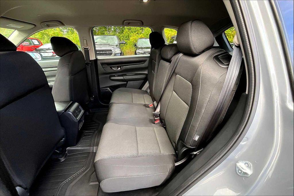 used 2025 Honda CR-V car, priced at $31,981