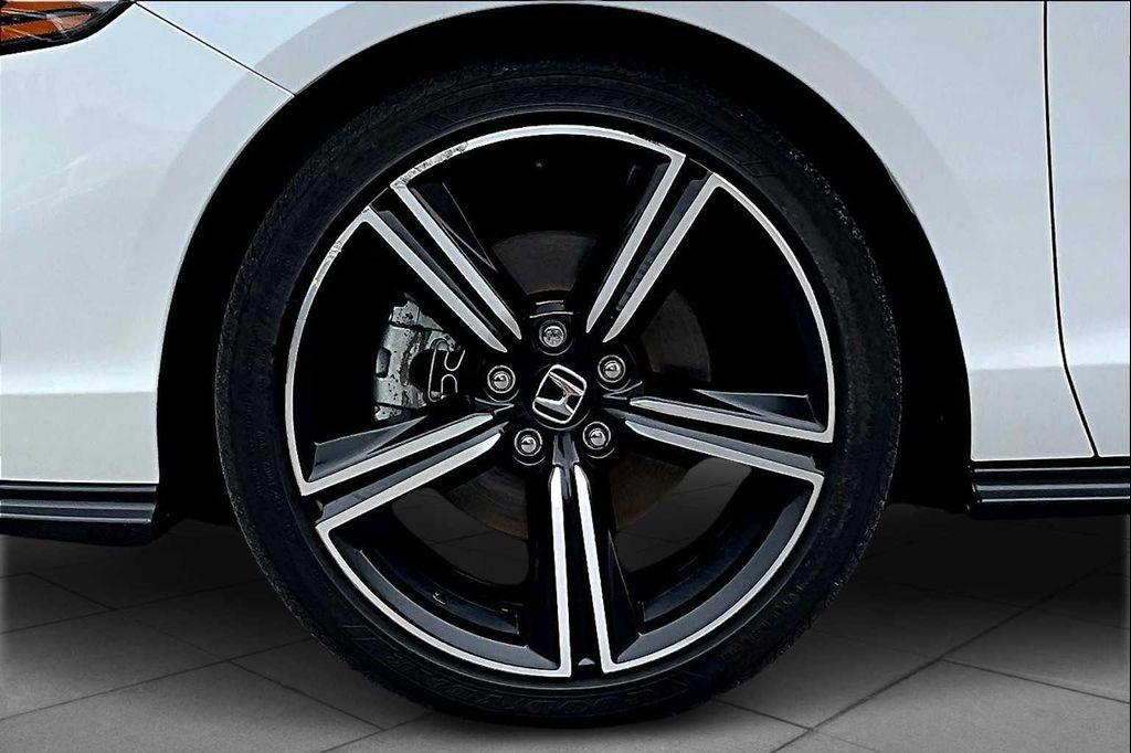 used 2024 Honda Accord Hybrid car, priced at $25,892
