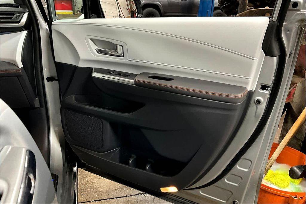 used 2024 Toyota Sienna car, priced at $50,892