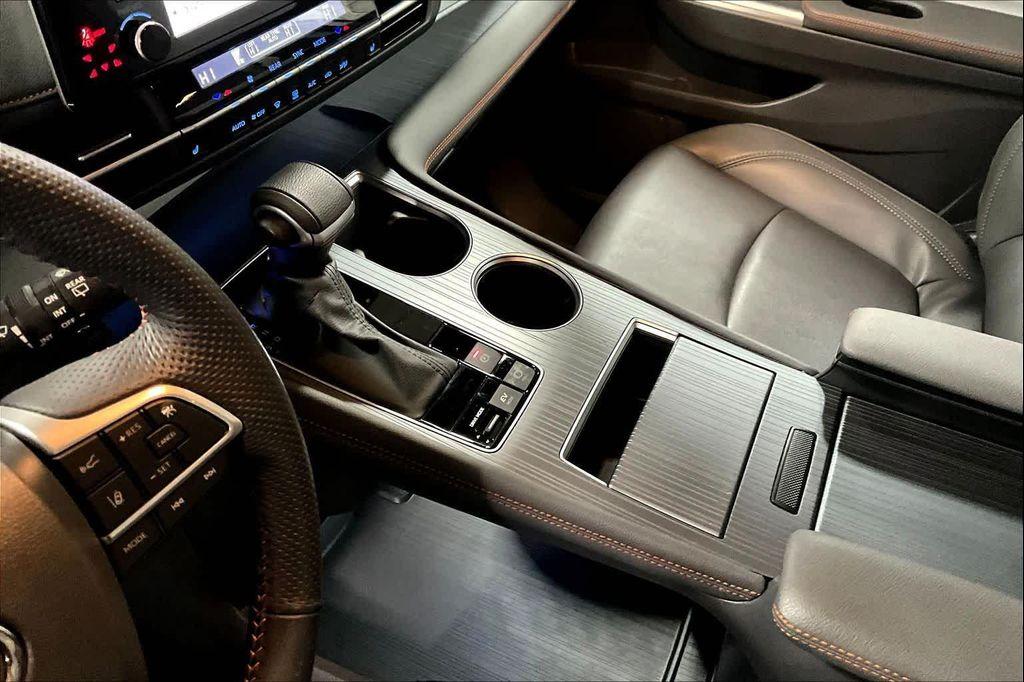 used 2024 Toyota Sienna car, priced at $50,892