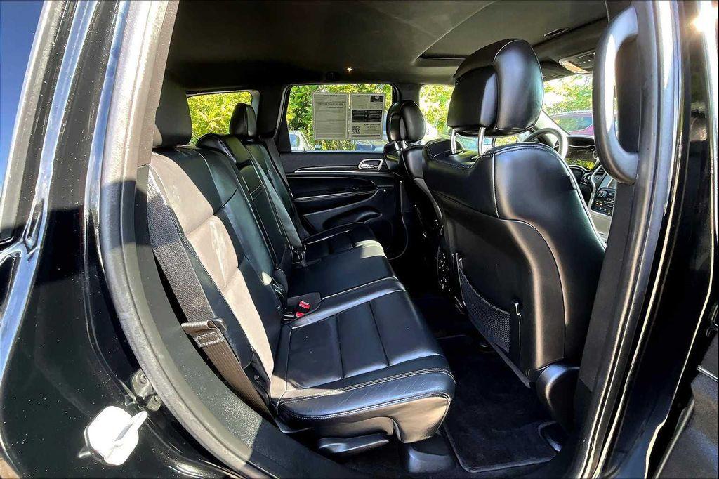 used 2017 Jeep Grand Cherokee car, priced at $10,992