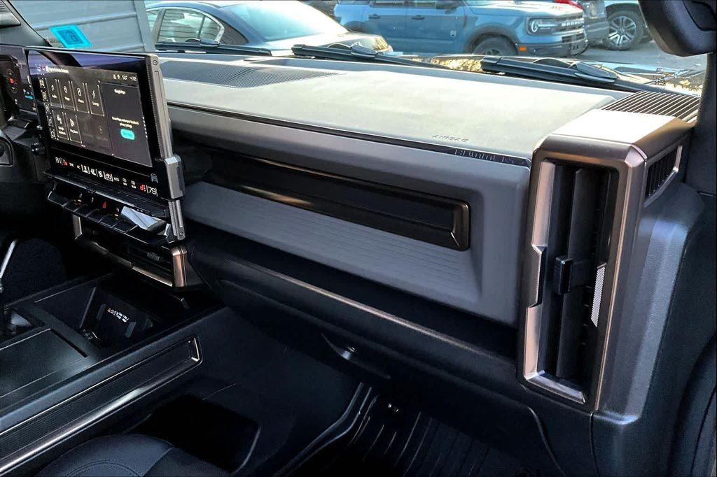 used 2025 GMC HUMMER EV SUV car, priced at $69,981