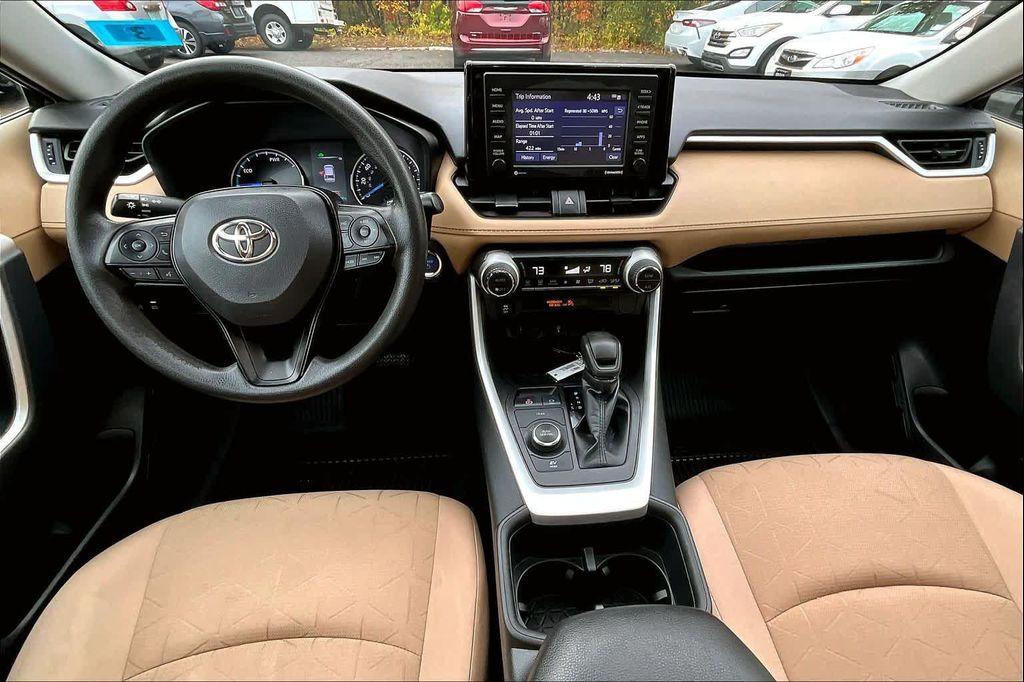 used 2022 Toyota RAV4 Hybrid car, priced at $30,981