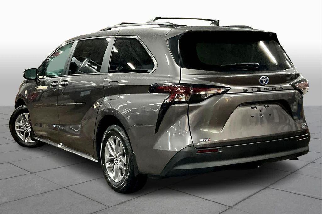 used 2024 Toyota Sienna car, priced at $43,981