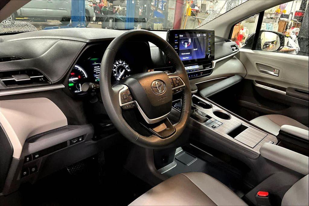 used 2024 Toyota Sienna car, priced at $43,981