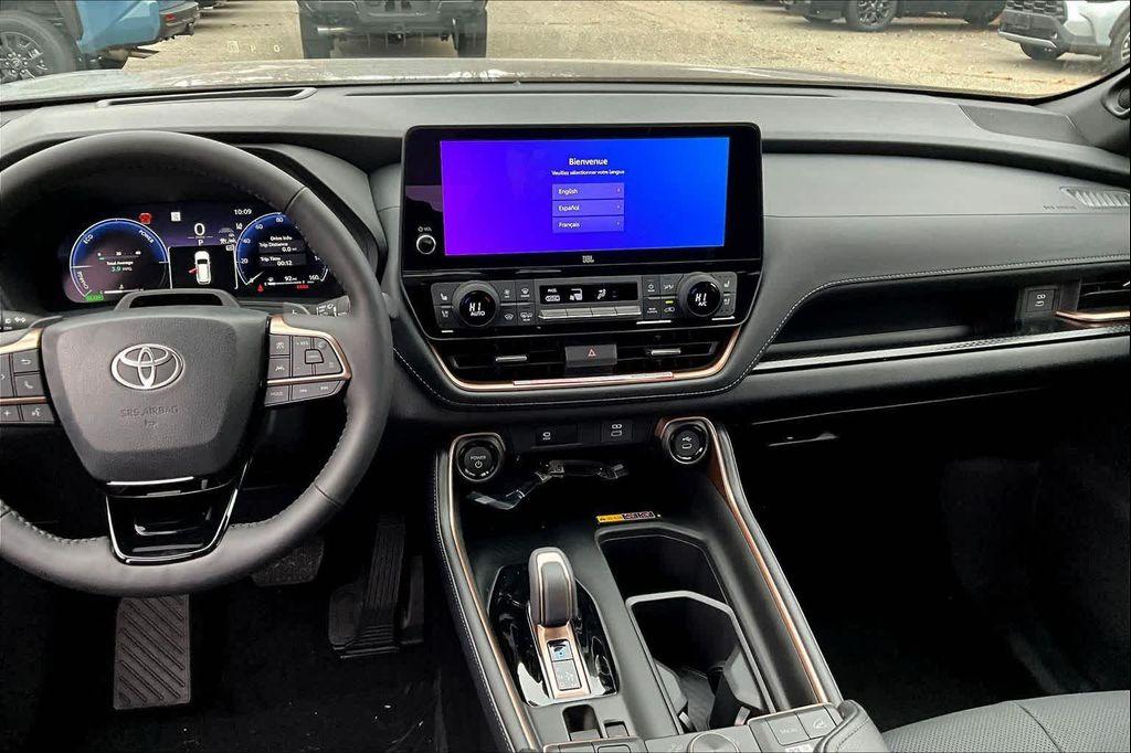new 2026 Toyota Grand Highlander Hybrid car, priced at $64,022