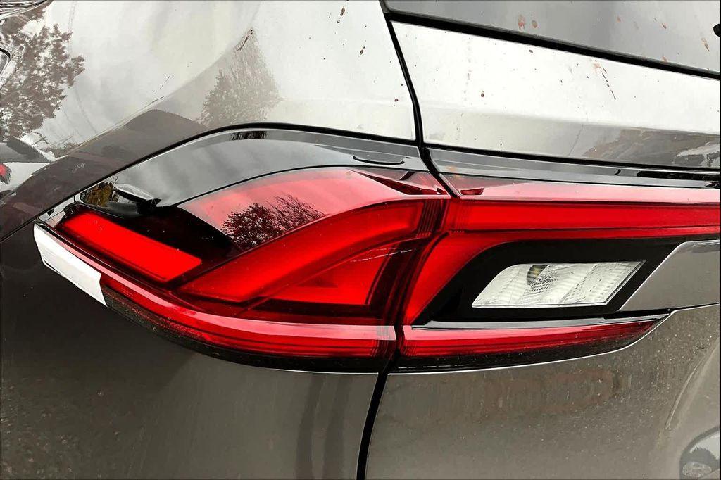 new 2026 Toyota Grand Highlander Hybrid car, priced at $64,022