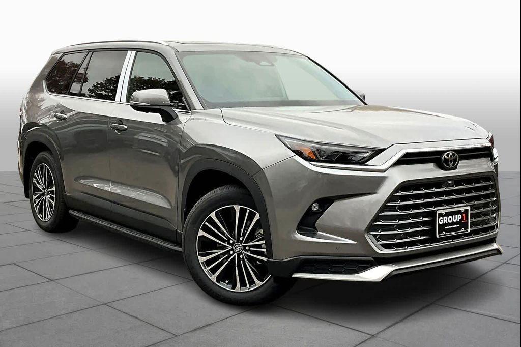 new 2026 Toyota Grand Highlander Hybrid car, priced at $64,022