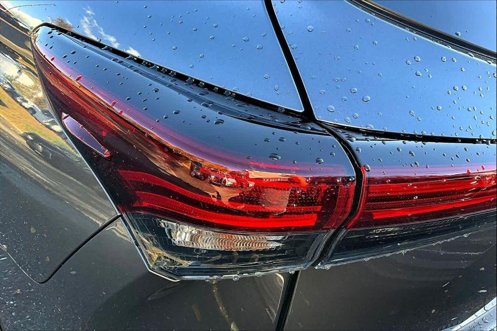 new 2025 Toyota Highlander Hybrid car, priced at $50,857