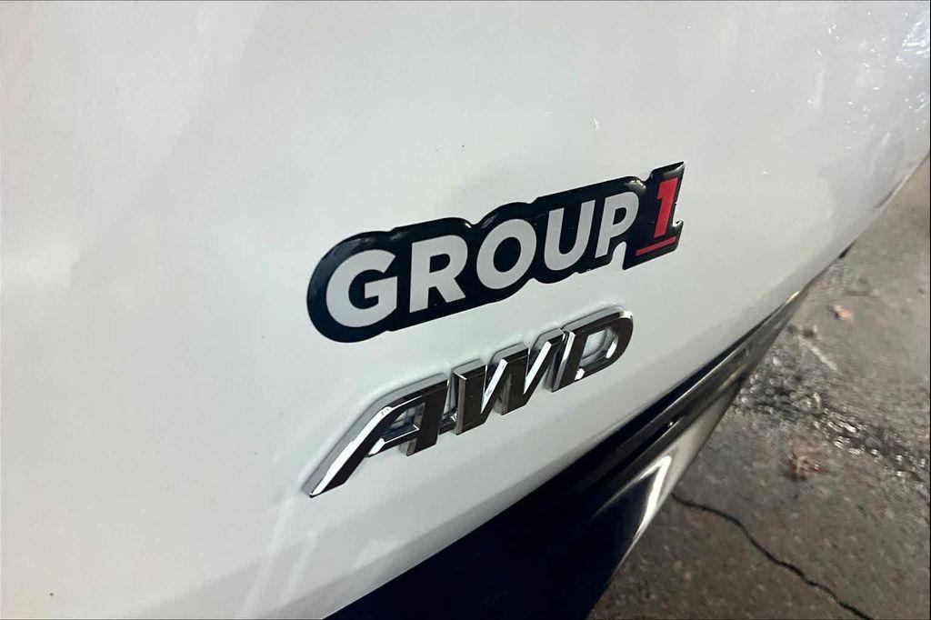 used 2023 Toyota Sienna car, priced at $48,822