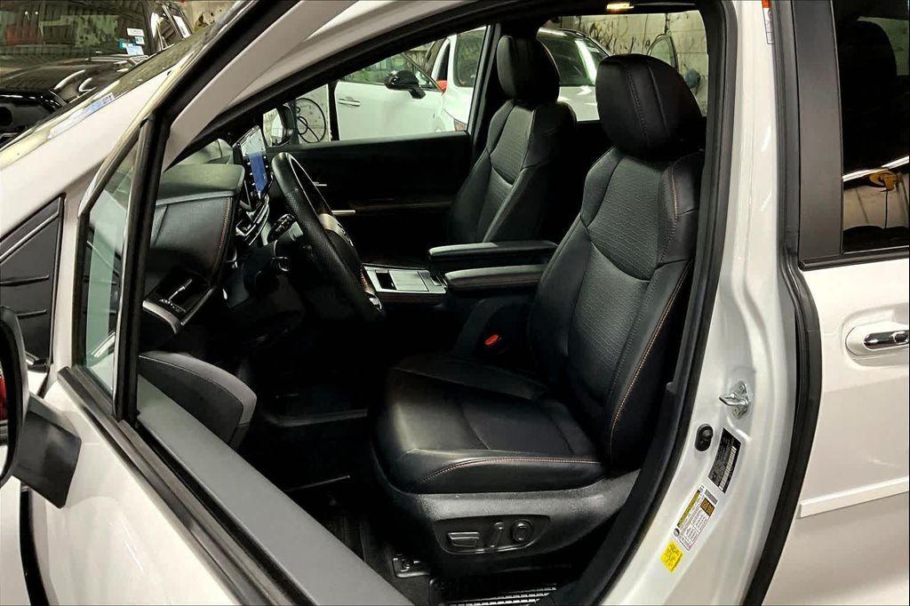 used 2023 Toyota Sienna car, priced at $48,822