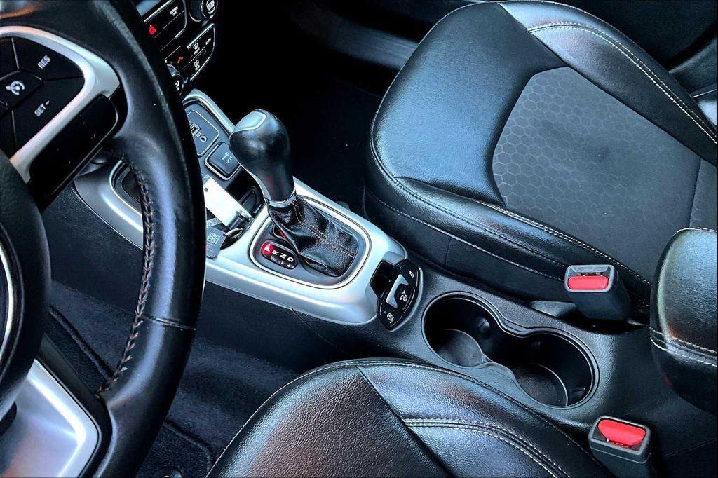 used 2019 Jeep Compass car, priced at $10,892
