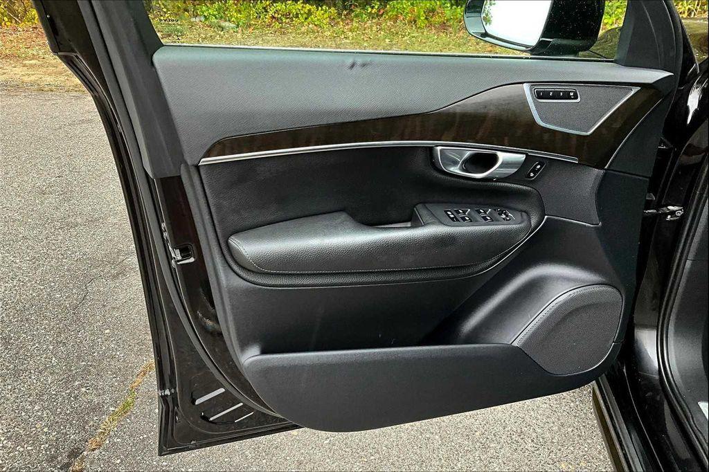 used 2018 Volvo XC90 car, priced at $19,492